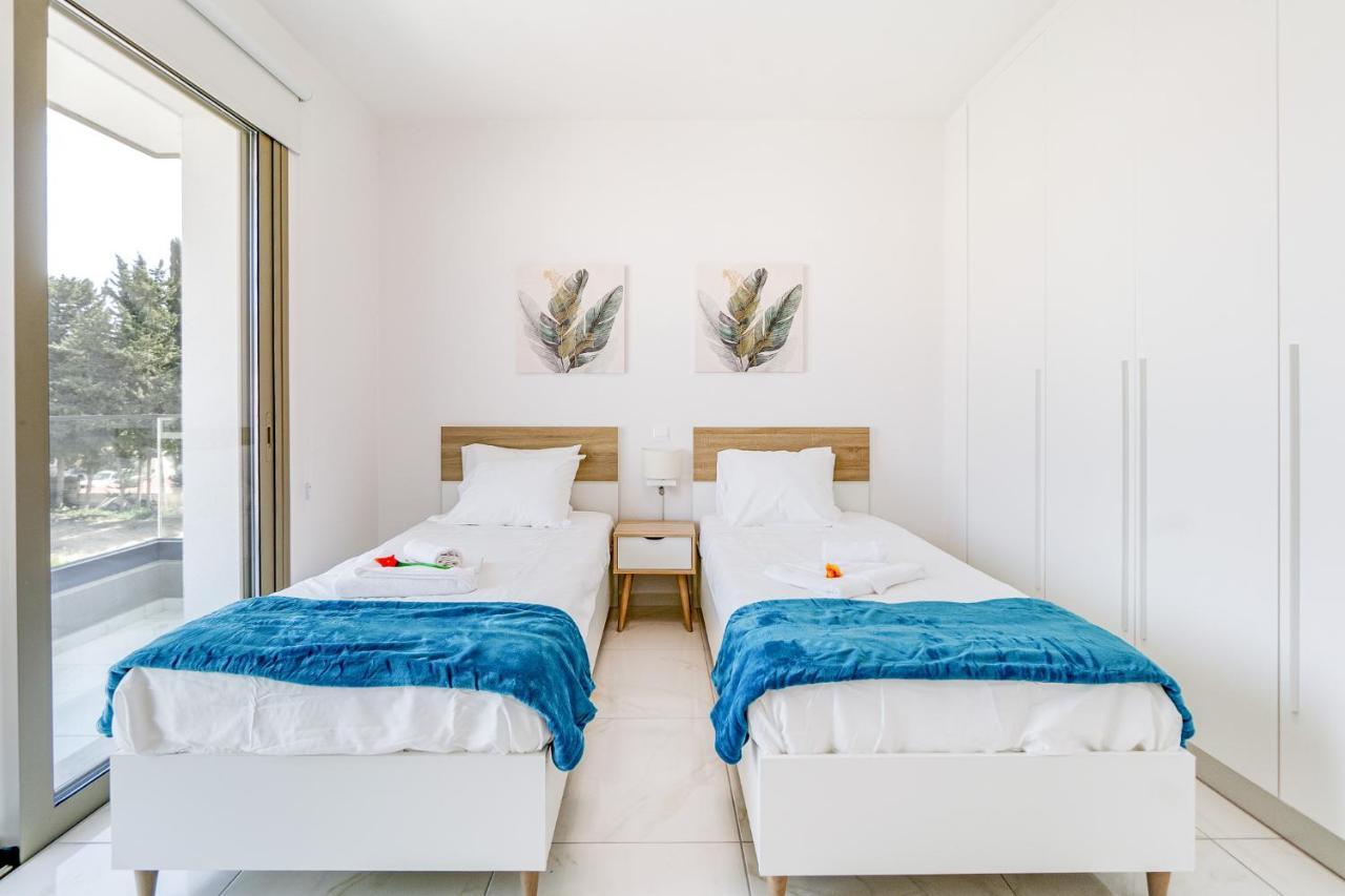 Adolina Apartments By Ezoria Villas Paphos Exterior photo